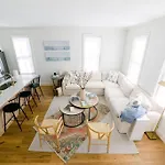 Guesthouse Charleston West 242 C