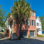 Southern Gem In Park Circle