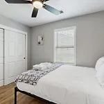 Hanahan Hideaway