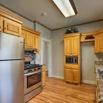 Spacious Mount Pleasant Home 5 Mi To Beach