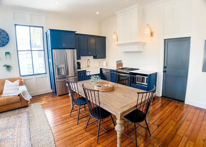 Guesthouse Charleston East 46 G And H