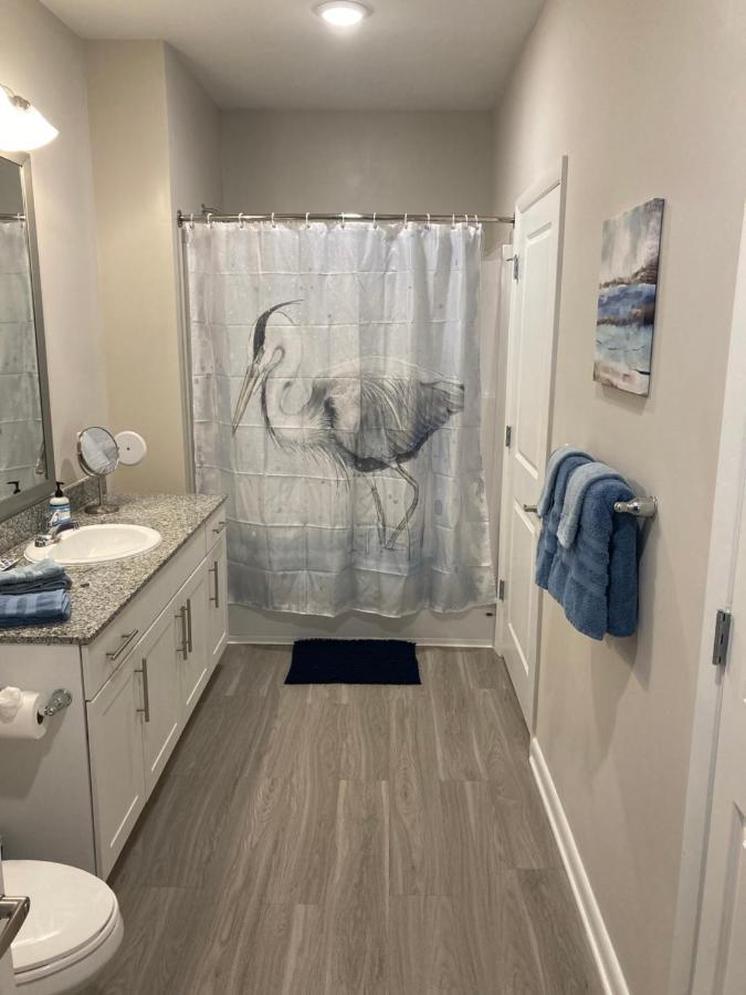King Bed/pool/trendy Nbhd Blue Heron Apartment Charleston