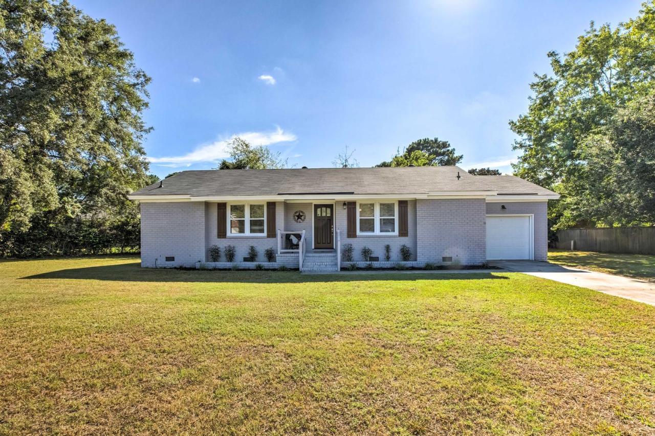 Holiday home Modern Southern Comforts Near
