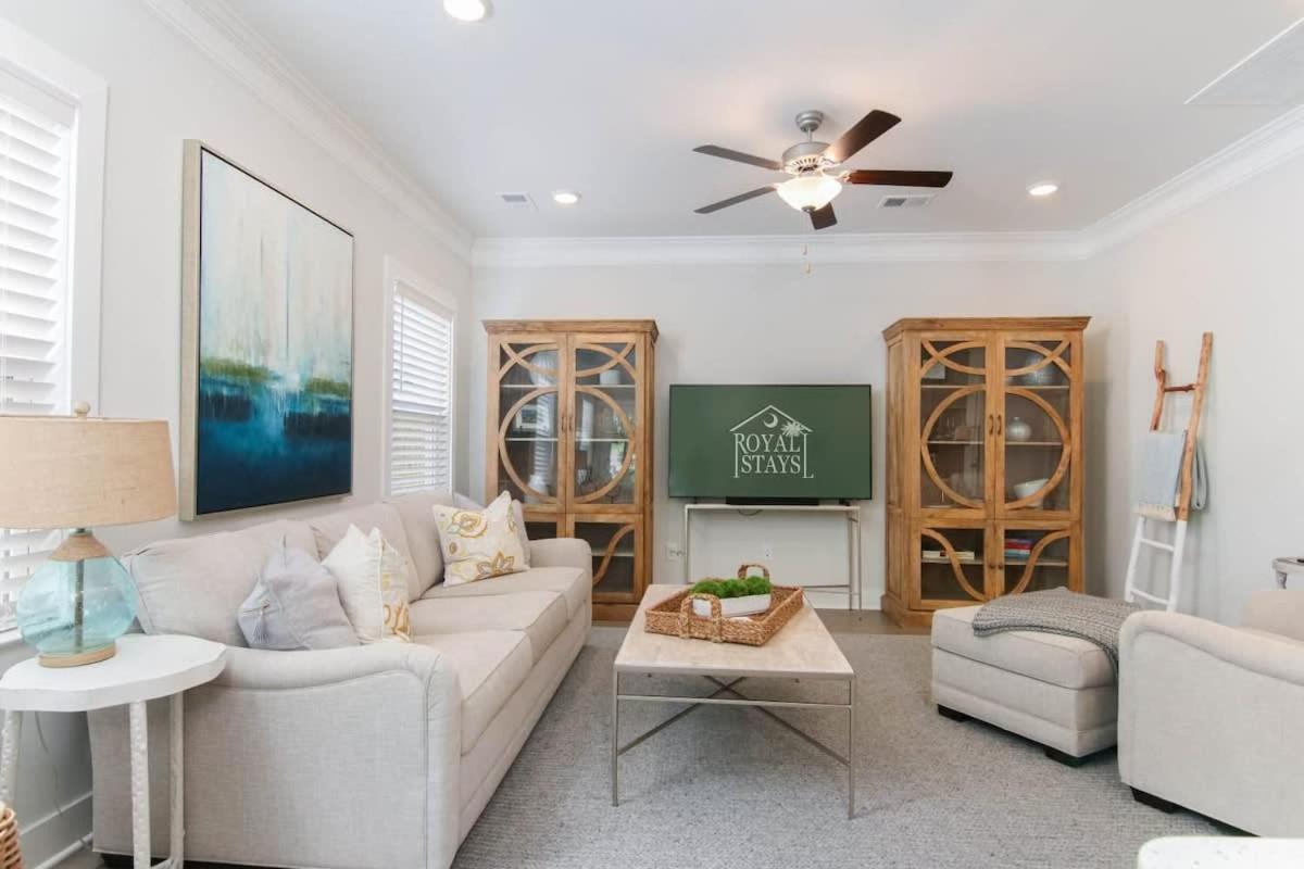 Holiday home Southern Charming New Mins To & Dwntn Charleston