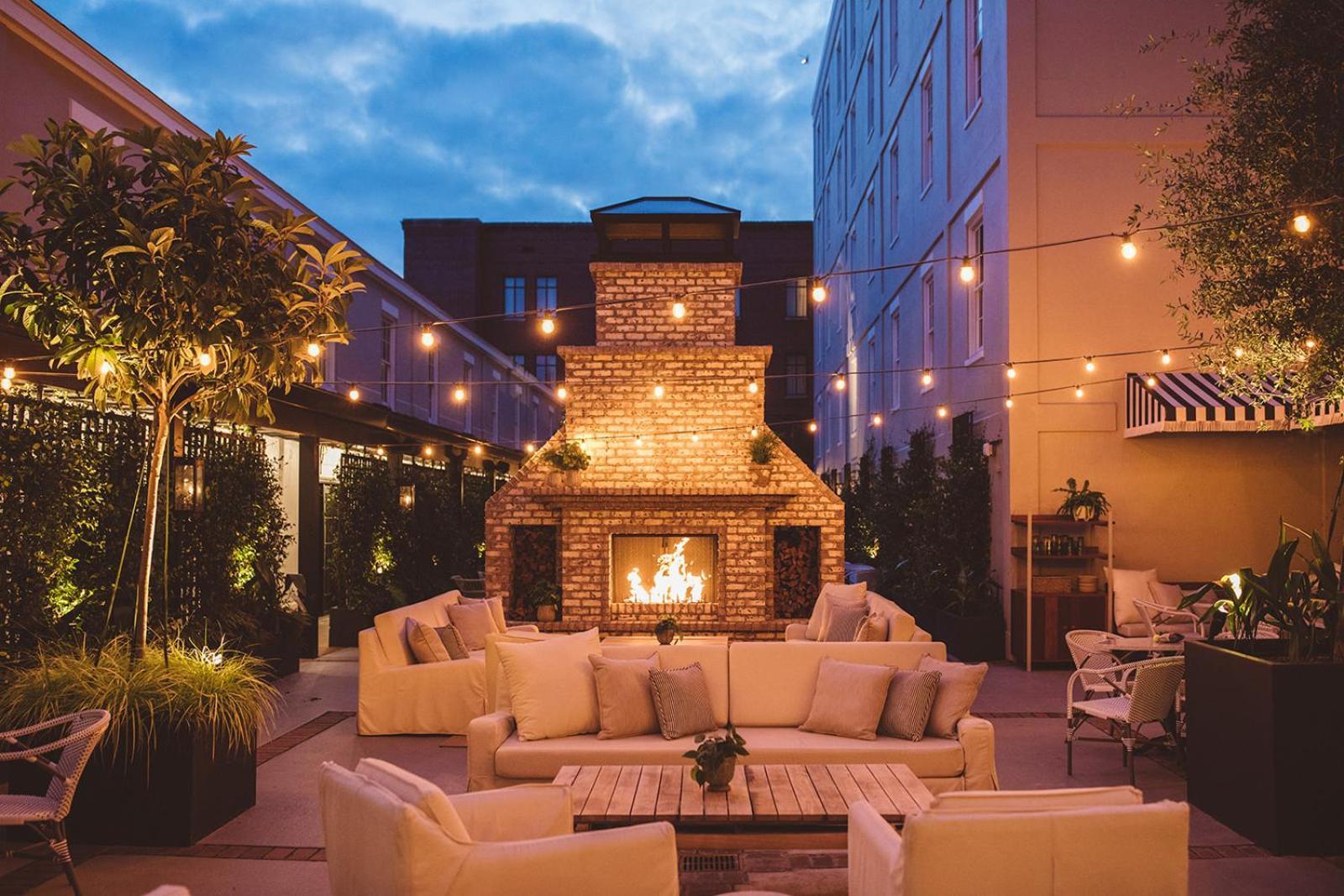 Emeline Hotel 4*