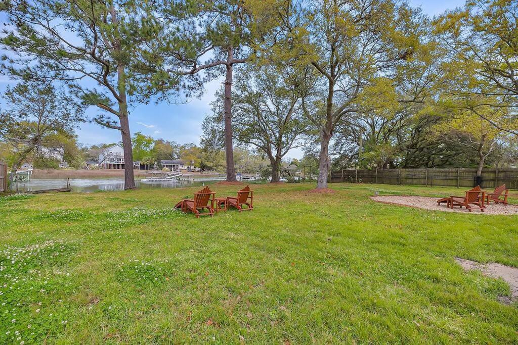 Holiday home Waterfront Oasis W Ocean Access *