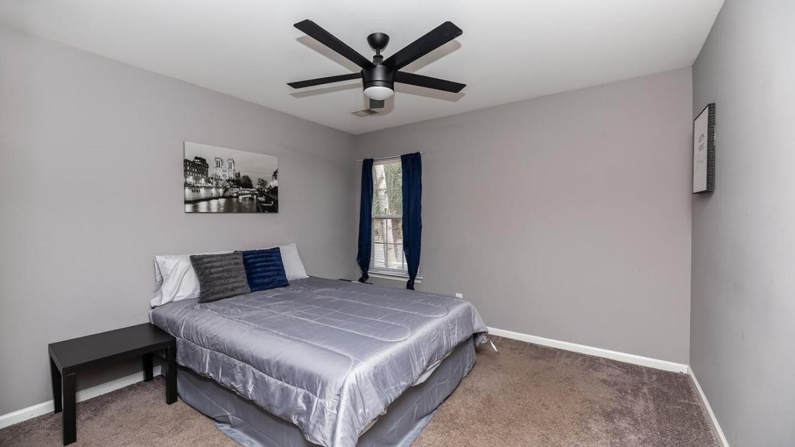 Charming, Spacious, Ideal 4 Groups Near *