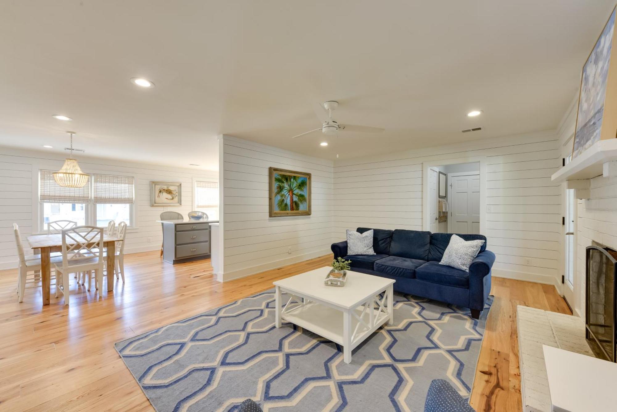 Holiday home 3 Mi To Coastal Escape In Mount Pleasant *