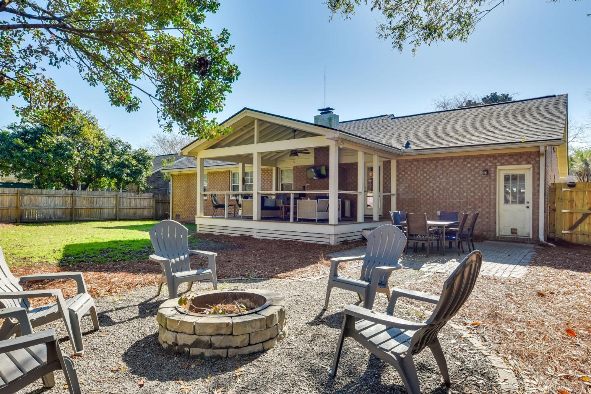 3 Mi To Coastal Escape In Mount Pleasant *