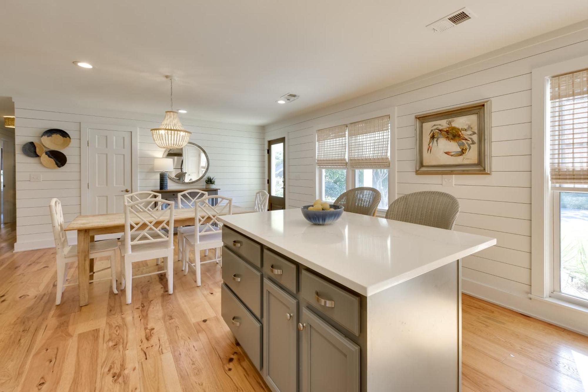 Holiday home 3 Mi To Coastal Escape In Mount Pleasant Charleston