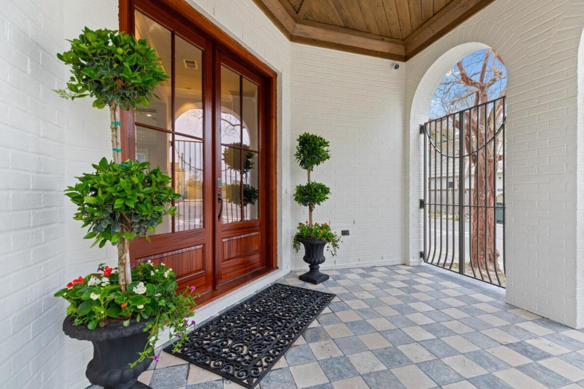 Holiday home The Cavalla- Private Pool & Roof Deck Charleston