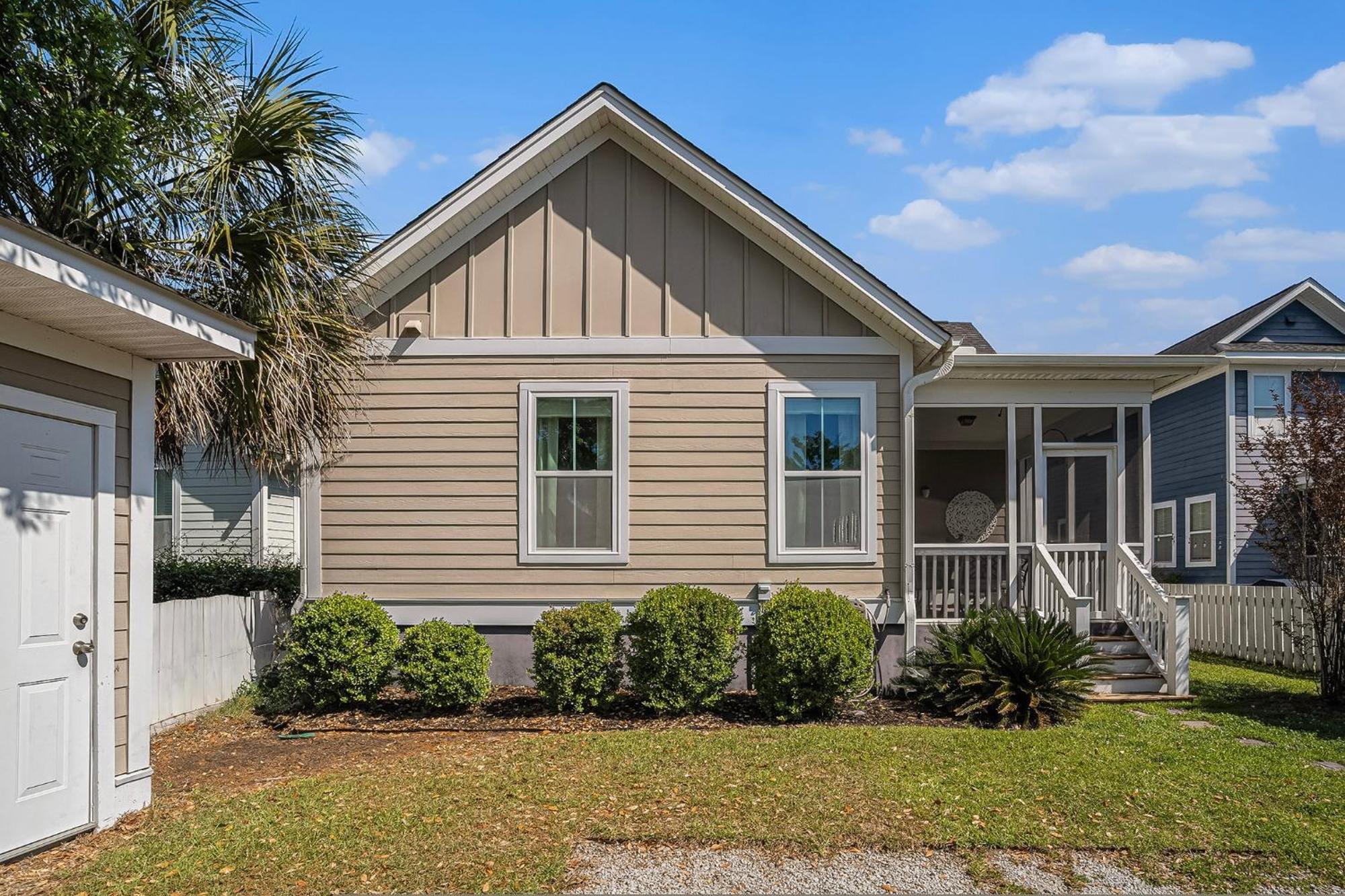 Holiday home Relax In Comfort - Retreat Near Chs Downtown & Airport Charleston