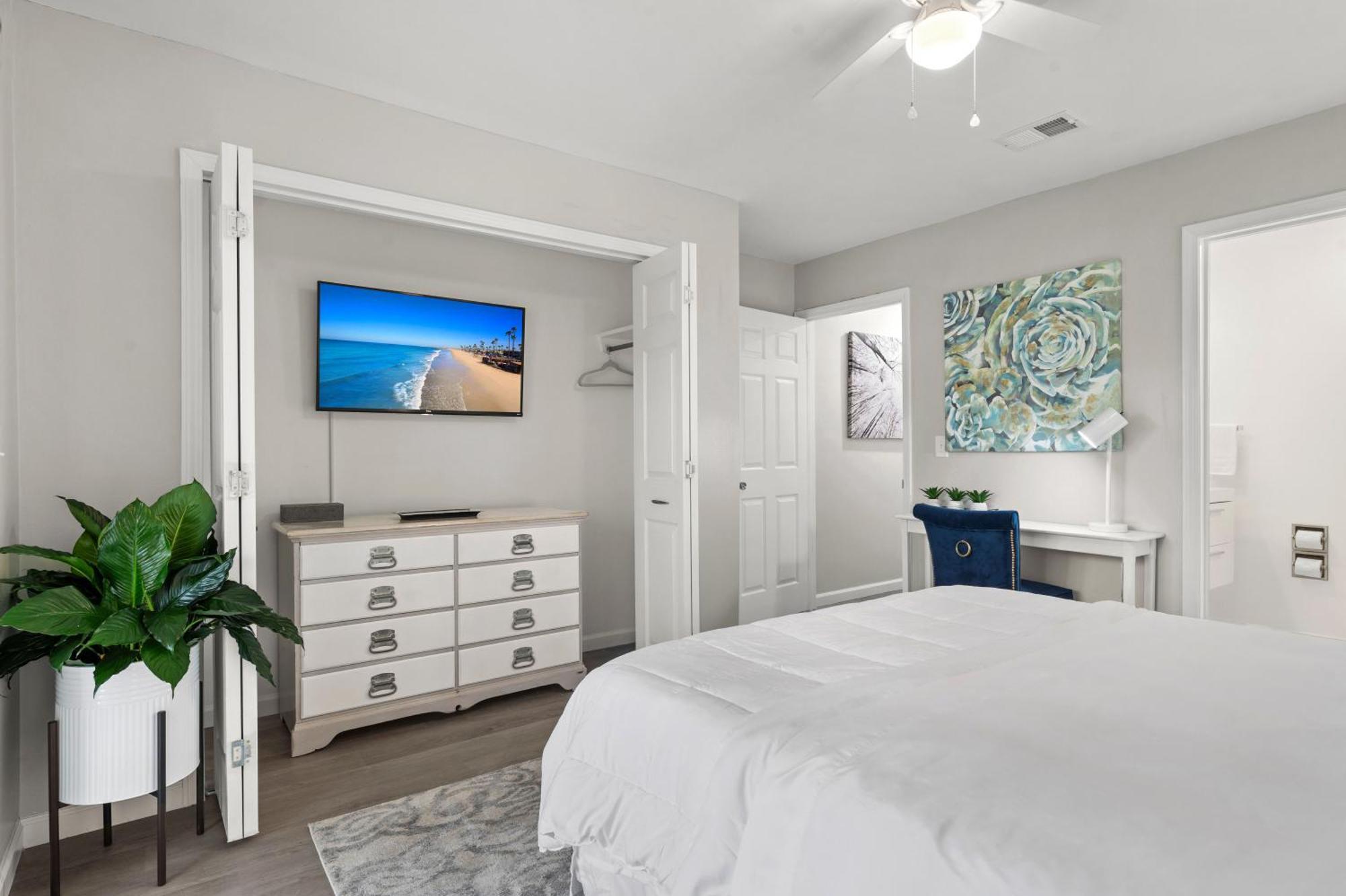 Modern Retreat Apartment Charleston