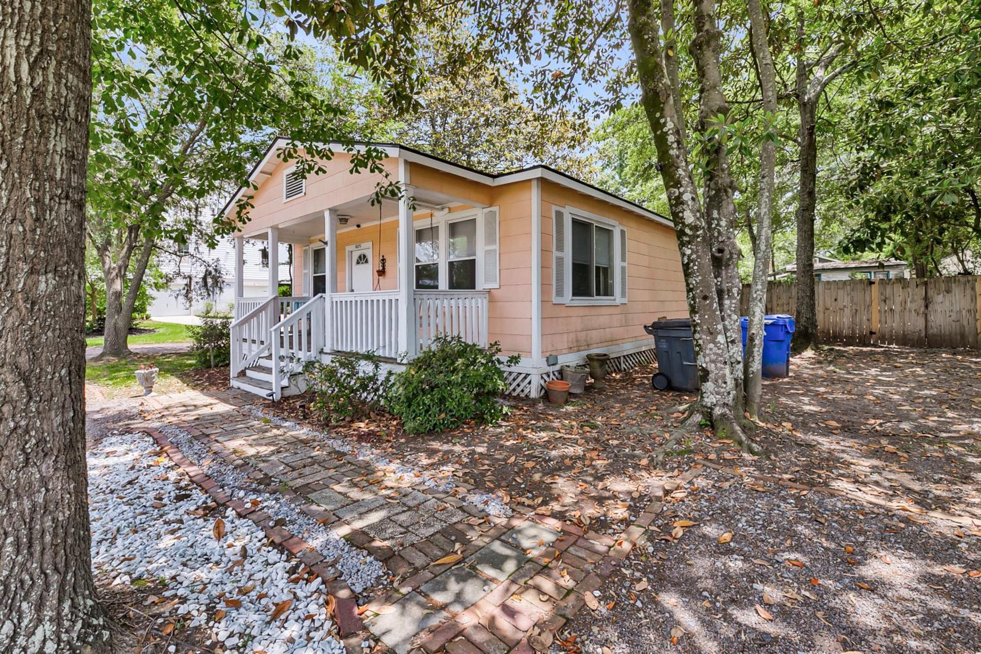 Holiday home Park Circle's Gem Near Downtown And Beaches *