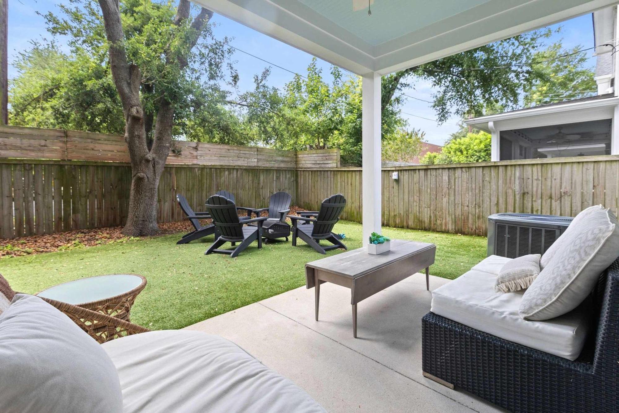 Holiday home Dixie Dreams Old Village 5 Mins To Dtwn Charleston