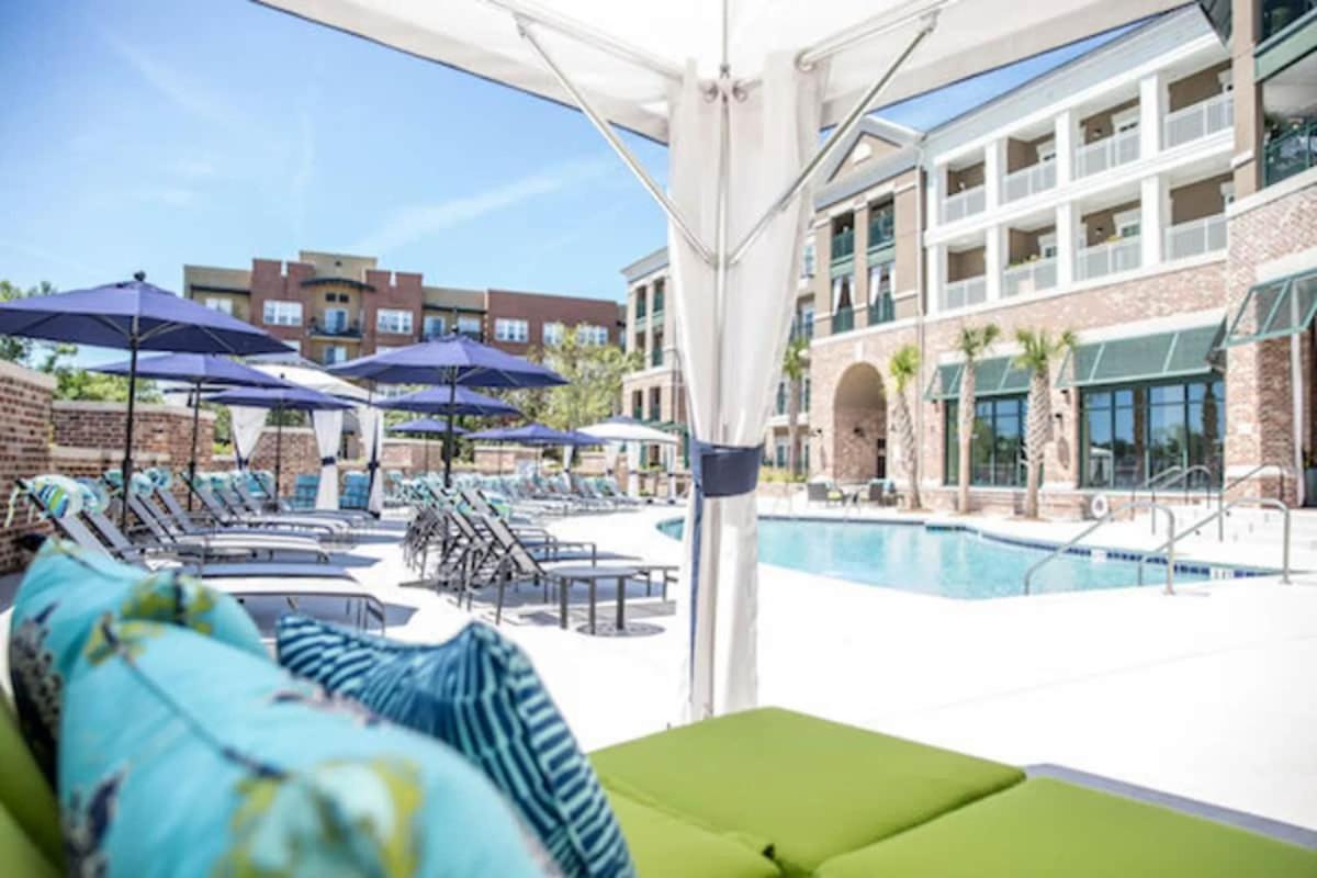 The Daniel Iv Vibe 8728 Apartment Charleston