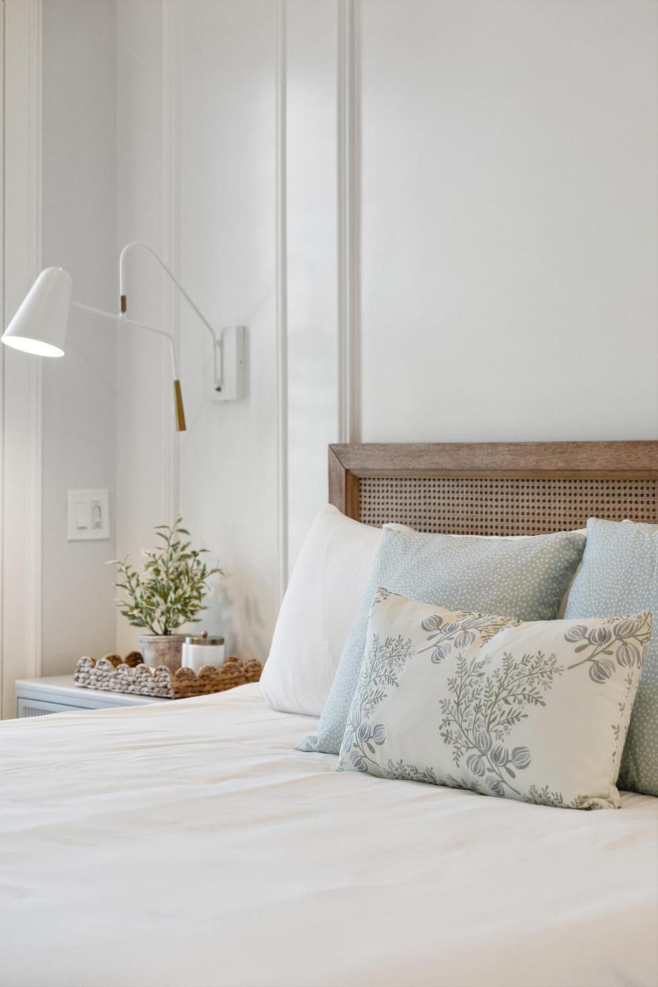 Apartment The Soiree By Vacays-new Build By King Charleston